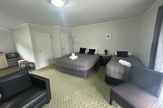 Room%209%20august